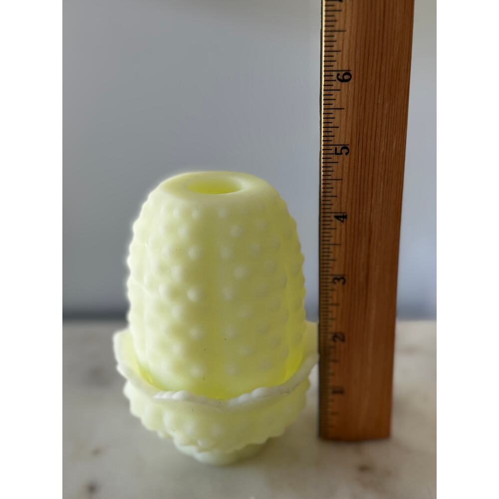 Custard Uranium Glass Hobnail Fairy Lamp Satin UV Reactive Glow - Picture 12 of 13